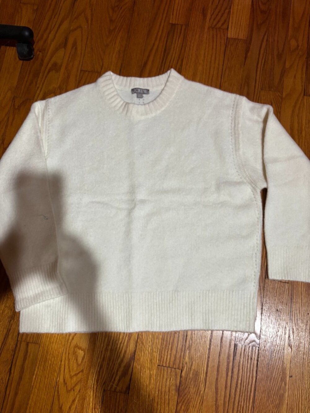 JCREW ROUND NECK CREAM SWEATER,  SIZE MEDIUM